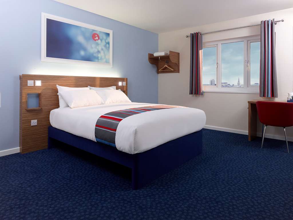 Travelodge Bedford Wyboston Oda fotoğraf