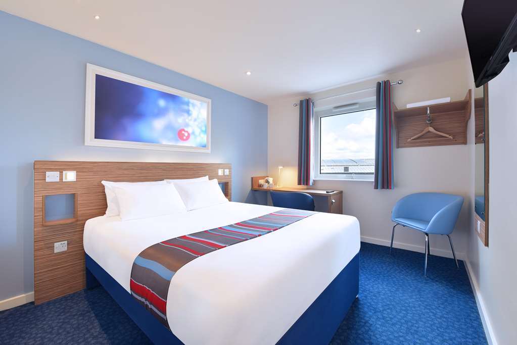 Travelodge Bedford Wyboston Oda fotoğraf