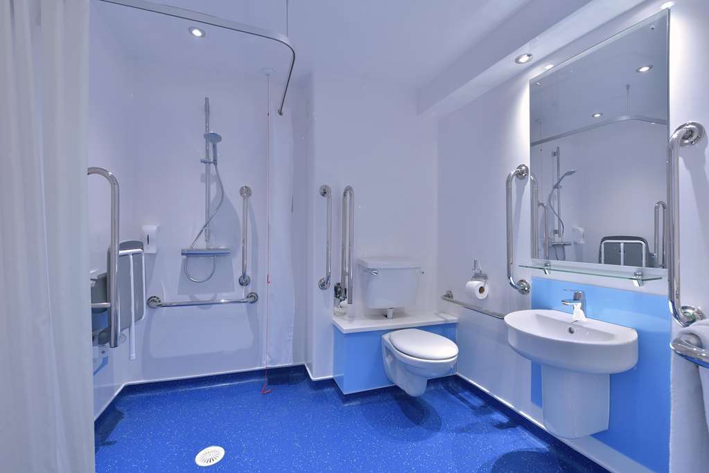 Travelodge Bedford Wyboston Oda fotoğraf